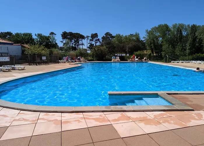 Appart. 6 Pers. Avec Piscine דירה